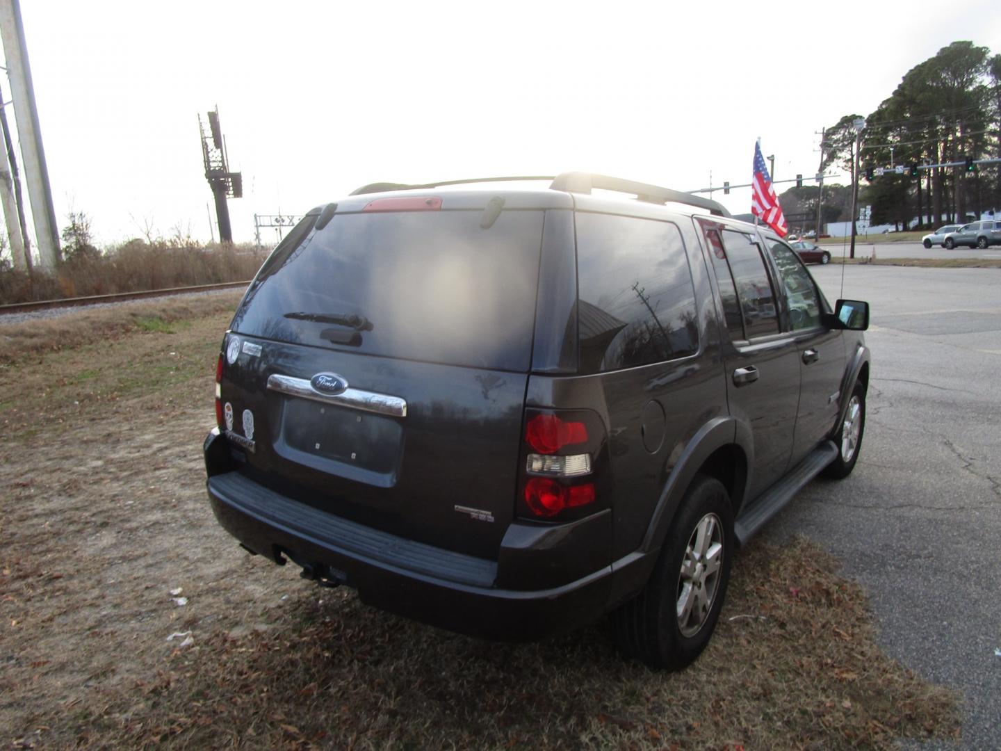 2007 Brown Ford Explorer (1FMEU73E67U) , located at 2553 Airline Blvd, Portsmouth, VA, 23701, (757) 488-8331, 36.813889, -76.357597 - **VEHICLE TERMS*** Down Payment: $499 Weekly Payment: $90 APR: 23.9% Repayment Terms: 42 Months ***CALL ELIZABETH SMITH - DIRECTOR OF MARKETING @ 757-488-8331 TO SCHEDULE YOUR APPOINTMENT TODAY AND GET PRE-APPROVED RIGHT OVER THE PHONE*** - Photo#5